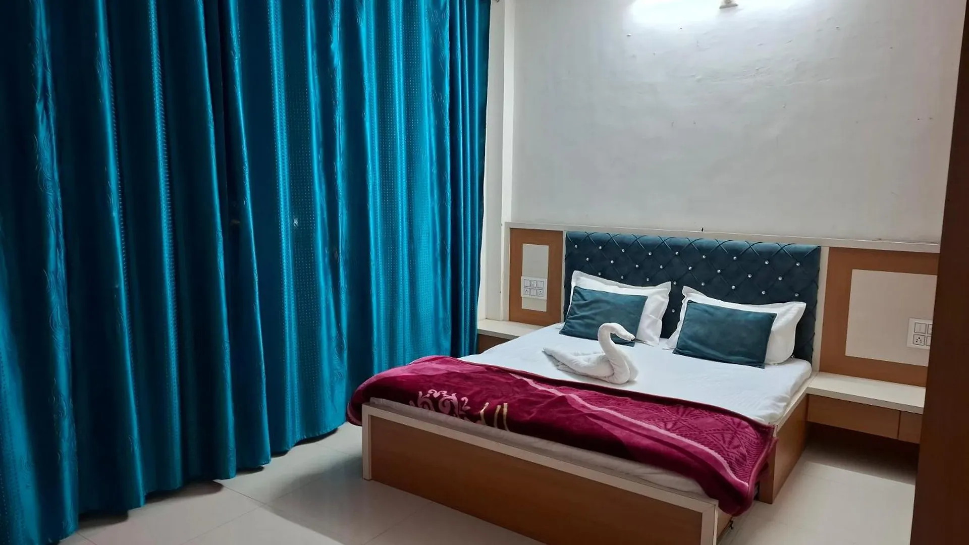 Antariksh Hotel Udaipur Guest house